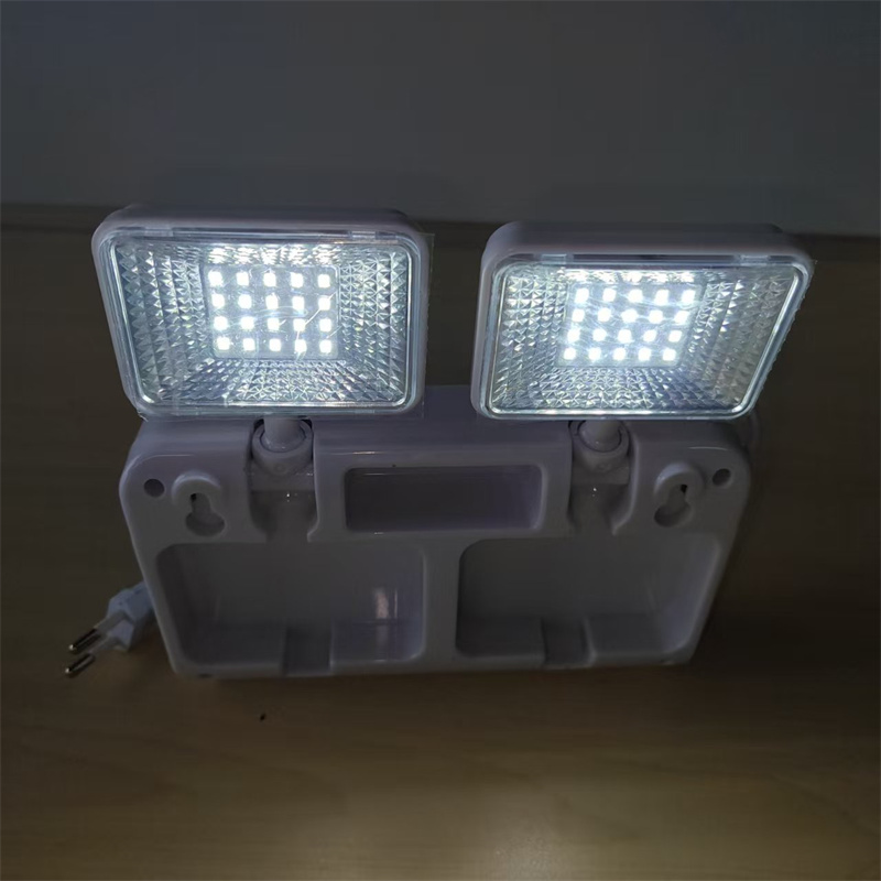360° Rotatable Lamp Head Emerg - Power Outage Light 评论和价格