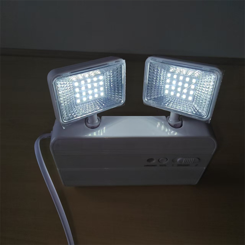 360° Rotatable Lamp Head Emerg - Power Outage Light 评论和价格
